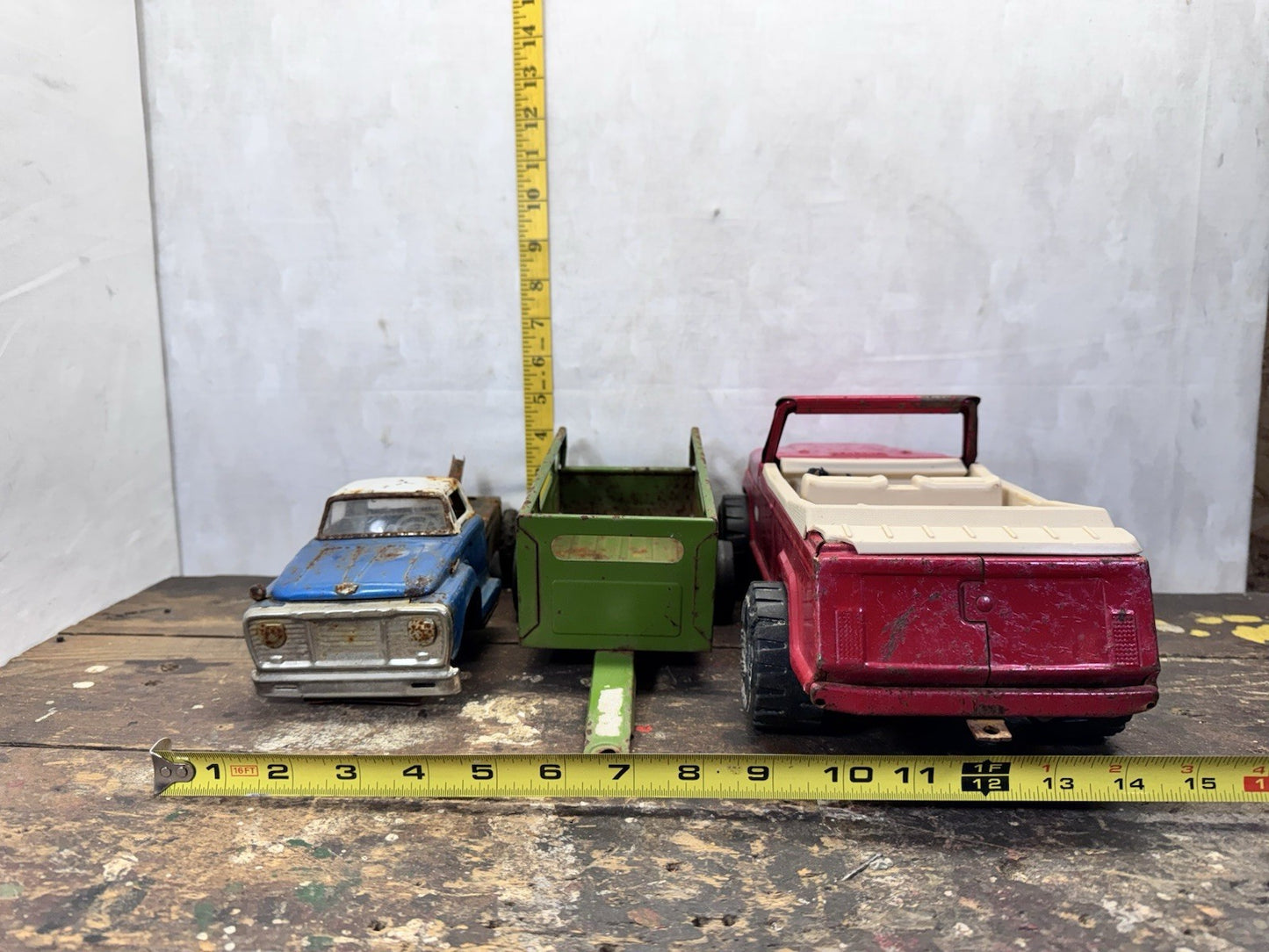 Junkyard Metal Vehicles Vintage Parts Jeep Truck Trailer