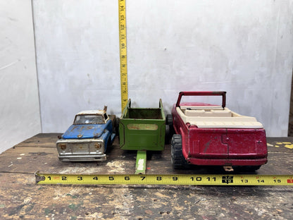 Junkyard Metal Vehicles Vintage Parts Jeep Truck Trailer