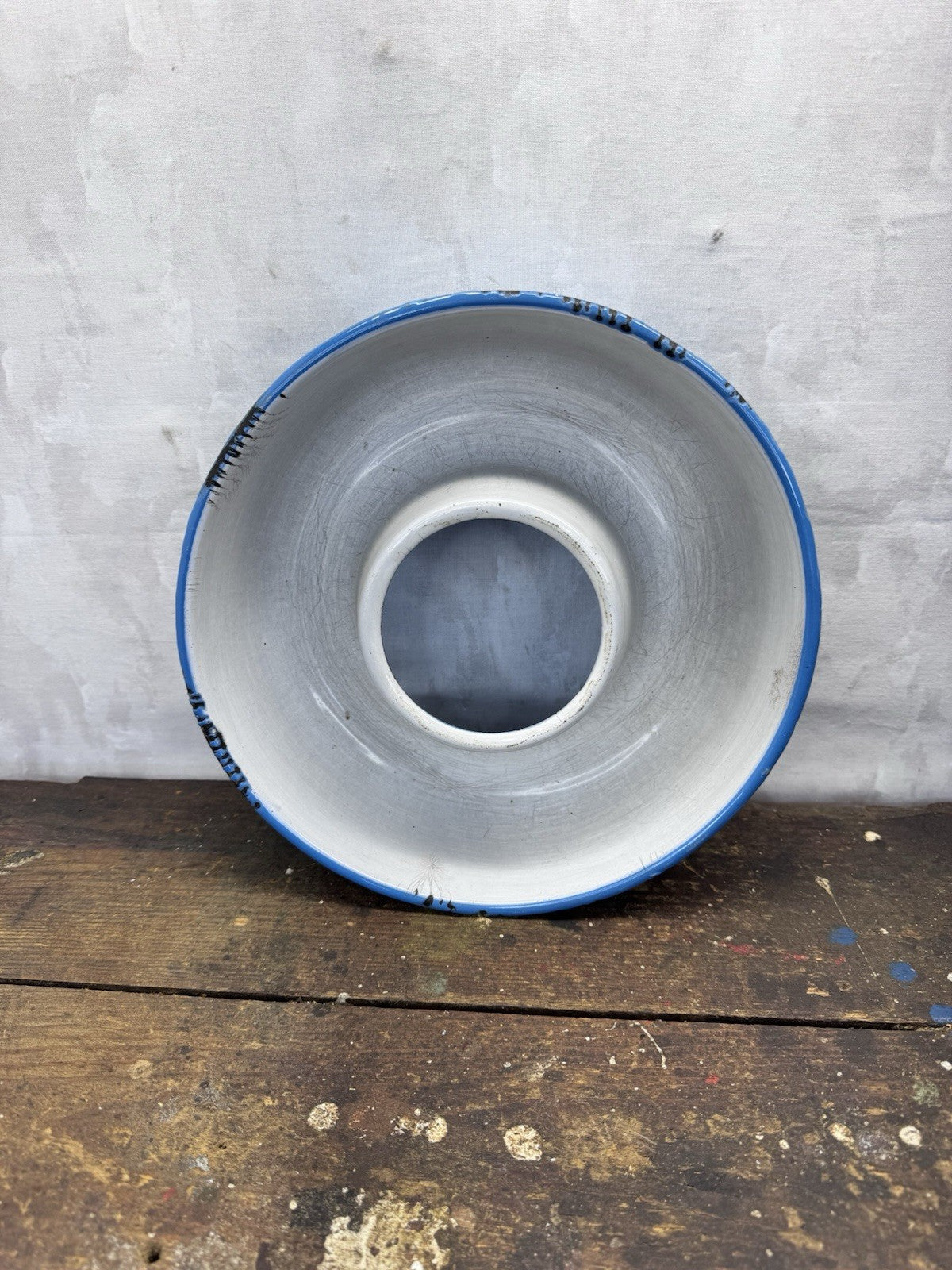 Blue And White Enamelware Bundt Cake Pan Antique #1379