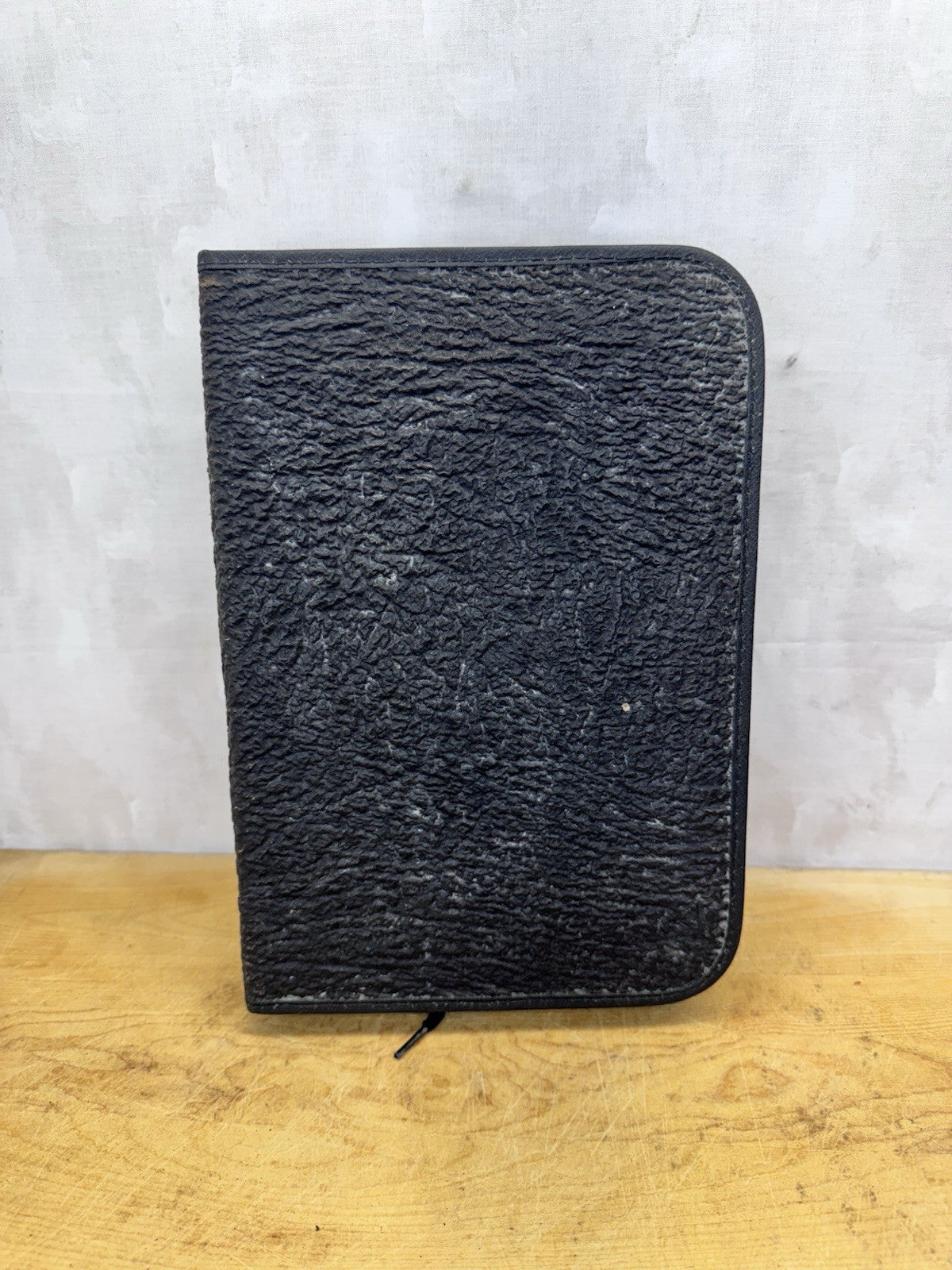 Antique Gentleman Grooming Kit New Old Stock Vintage Leather Case #1114