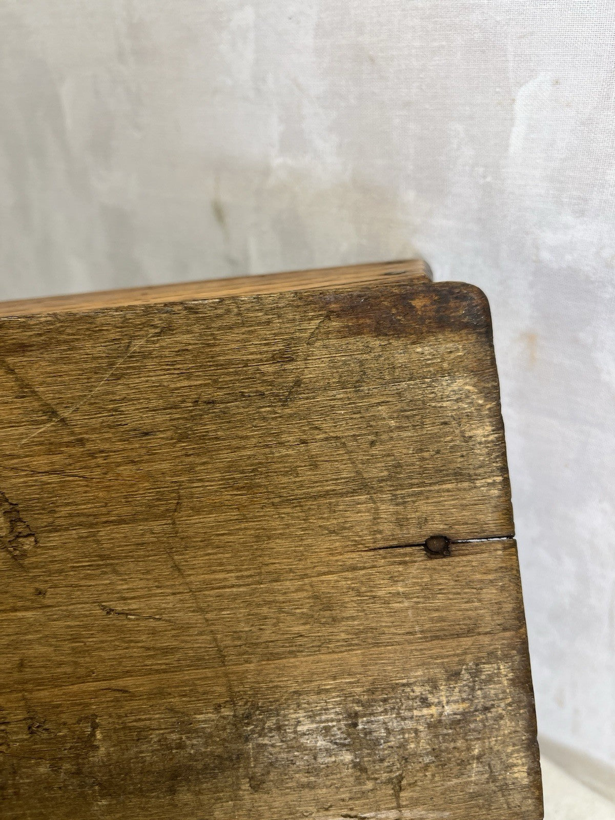 Primitive Wood Tapered Caddy With Handle