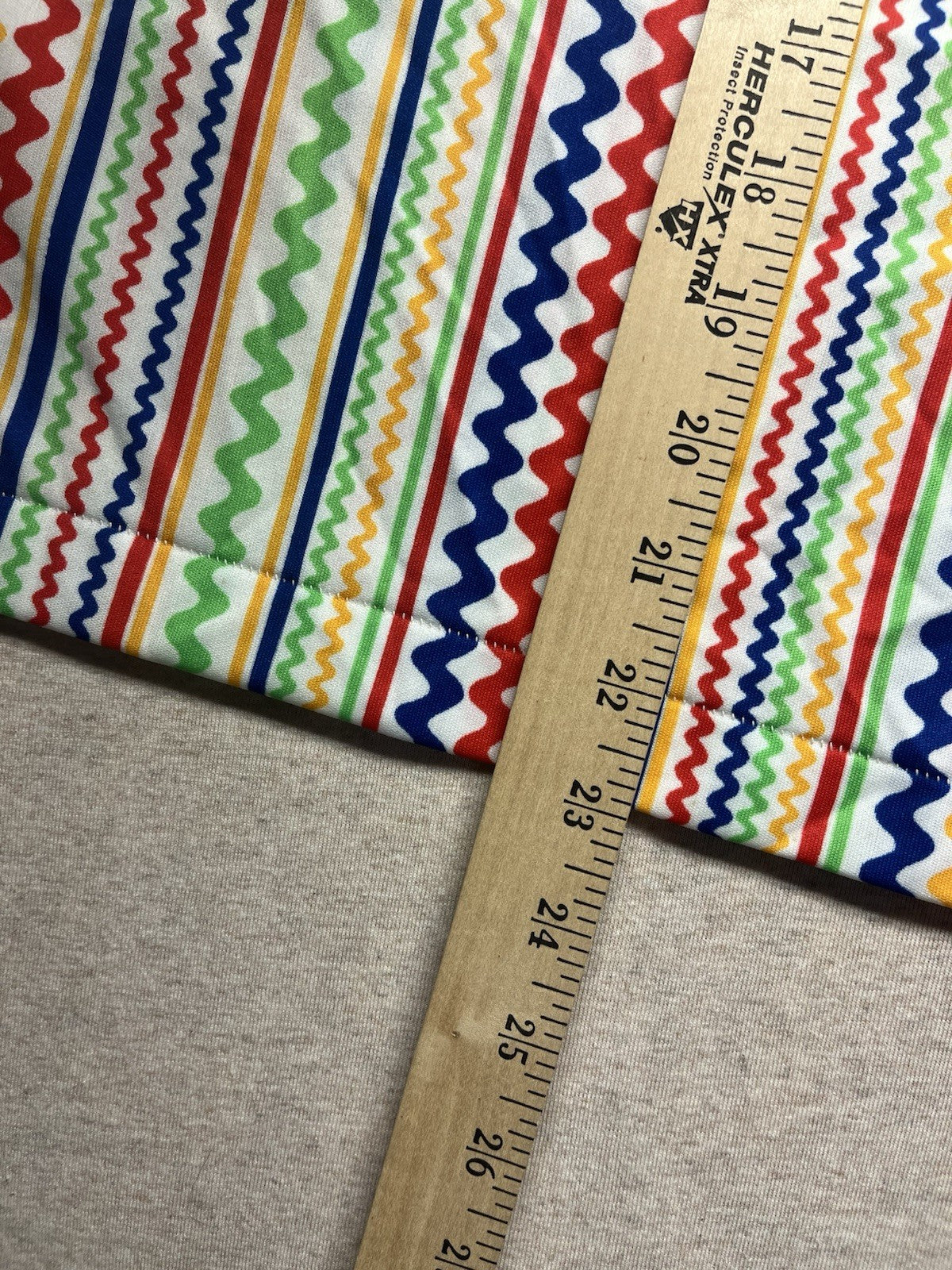 1970s Women’s Crazy Stripe S Sleeve Knit Shirt