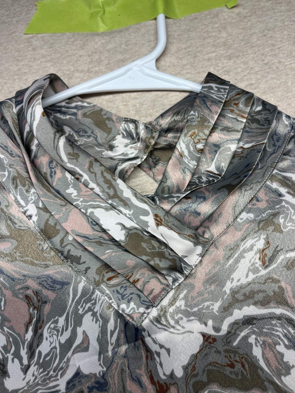 1980s Women’s 3/4 Sleeve  Brown Print Nylon Top Padded Shoulders