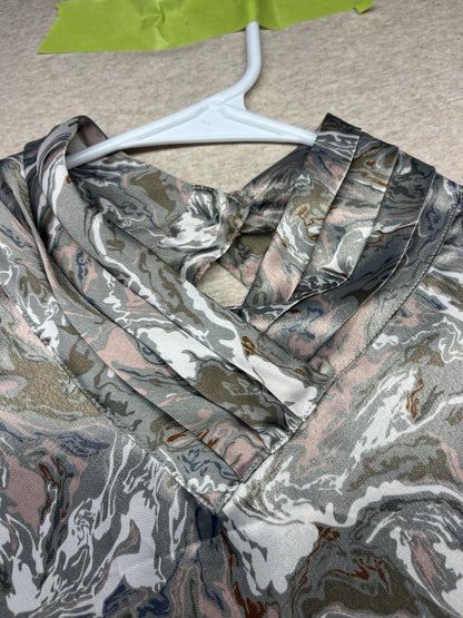 1980s Women’s 3/4 Sleeve  Brown Print Nylon Top Padded Shoulders