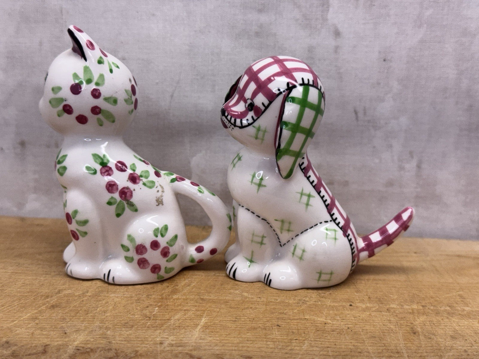Cat And Dog Salt Pepper Shakers Japan #1143