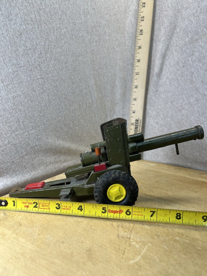 Vintage Tin Friction Jeep W/ Toy Working Spring Howitzer Gun