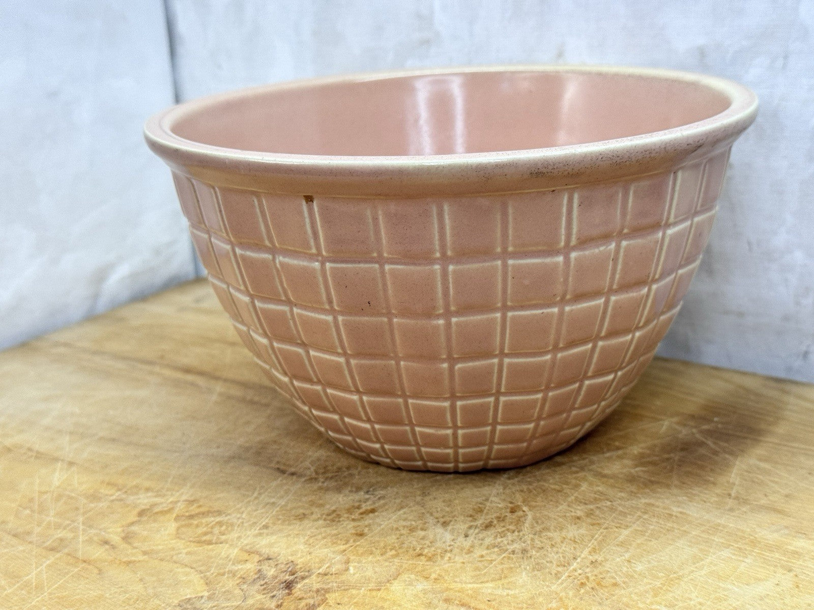 1940's Robinson Ransbottom Pottery Roseville Pastel Pink Glazed Mixing Bowl 1199