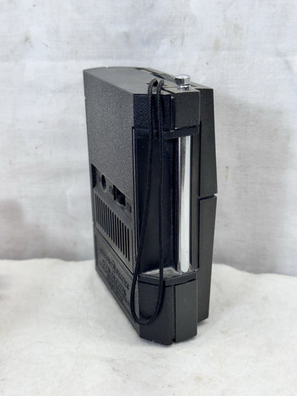 Vintage GE General Electric Model 7-2506A Handheld AM-FM Transistor Radio