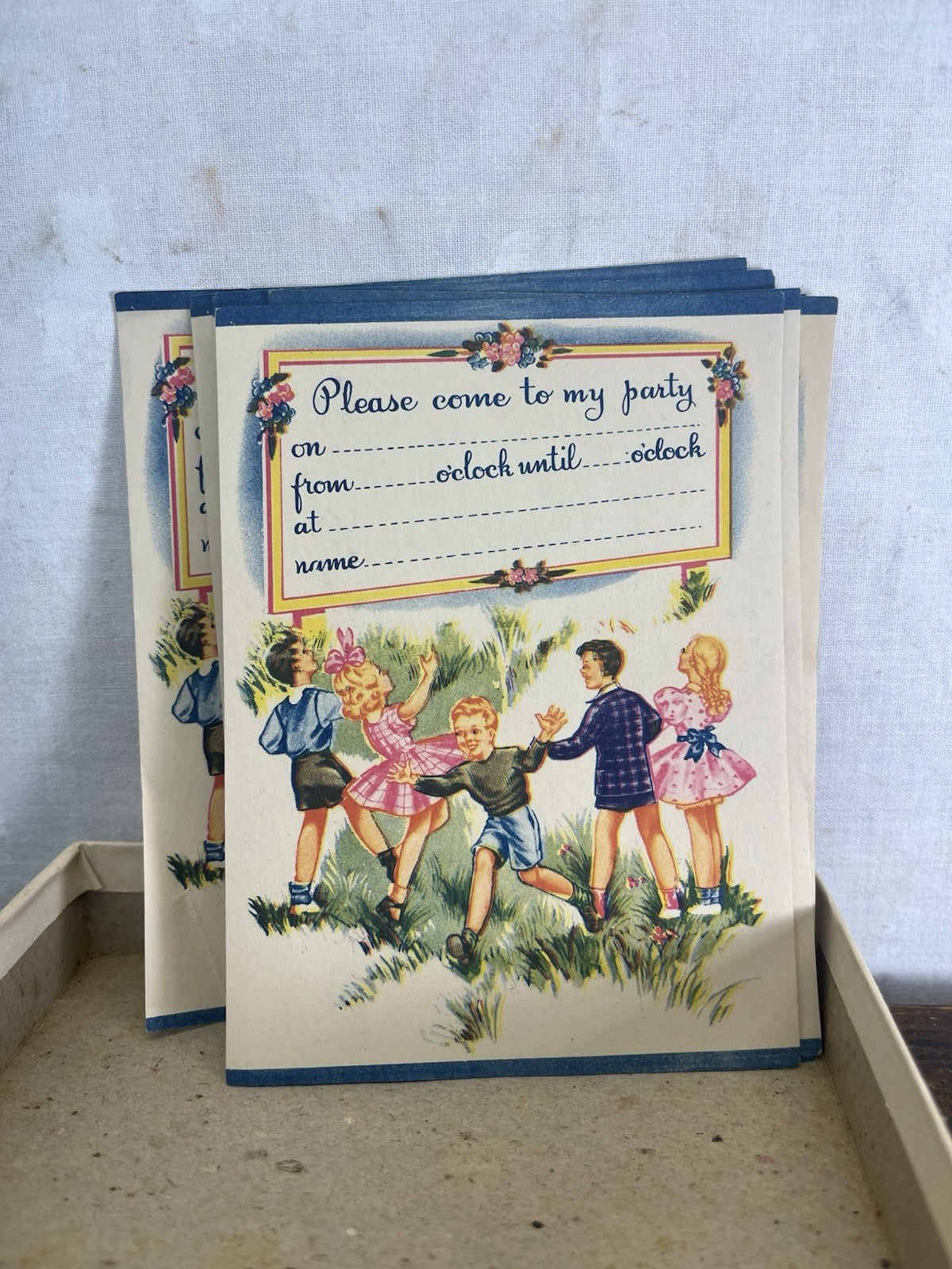 Vintage 16 Party Invites  W/box