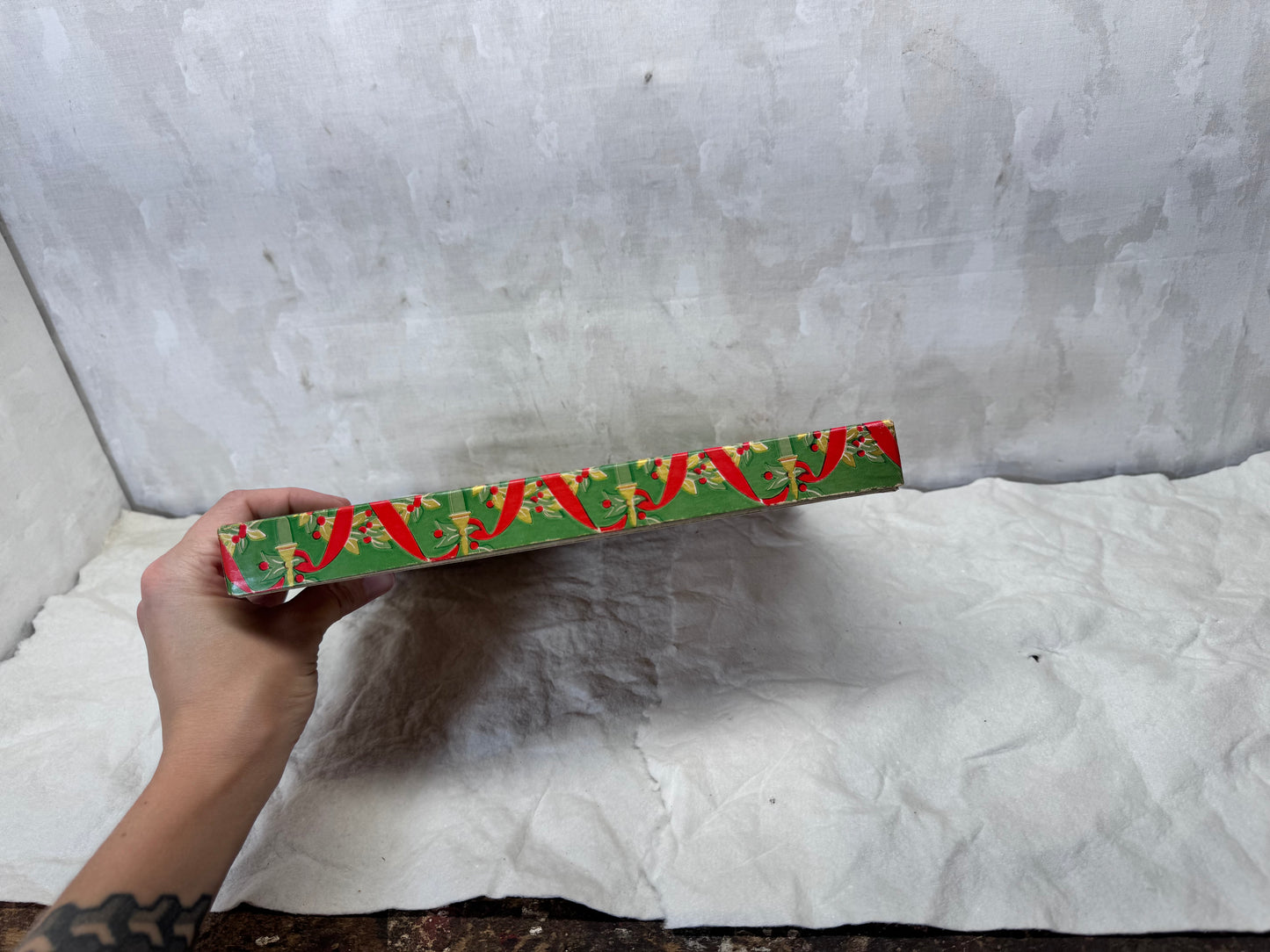 Vintage Christmas Gift Box #1744