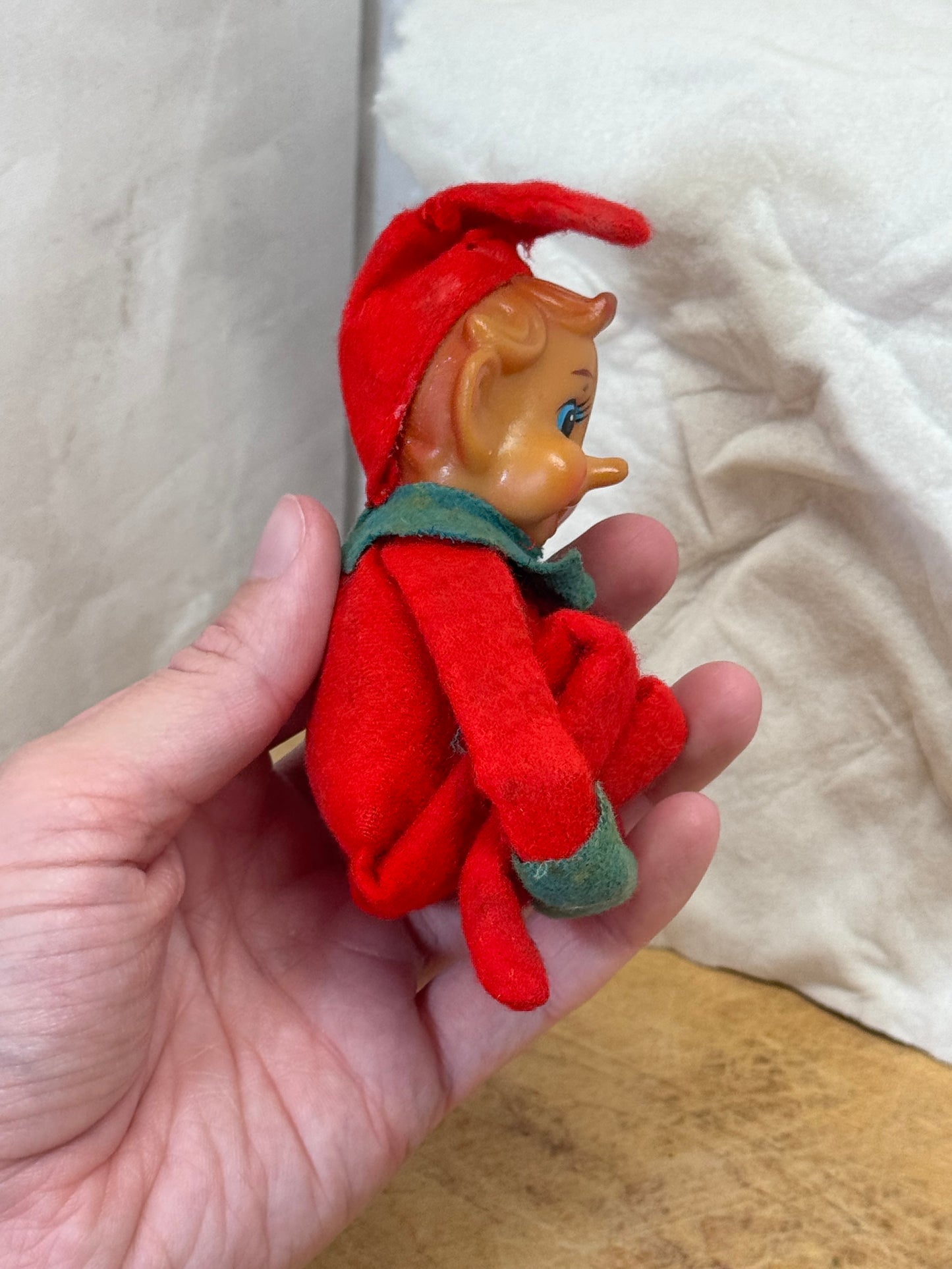 Japan Red Knee Hugger Elf Vintage #1708