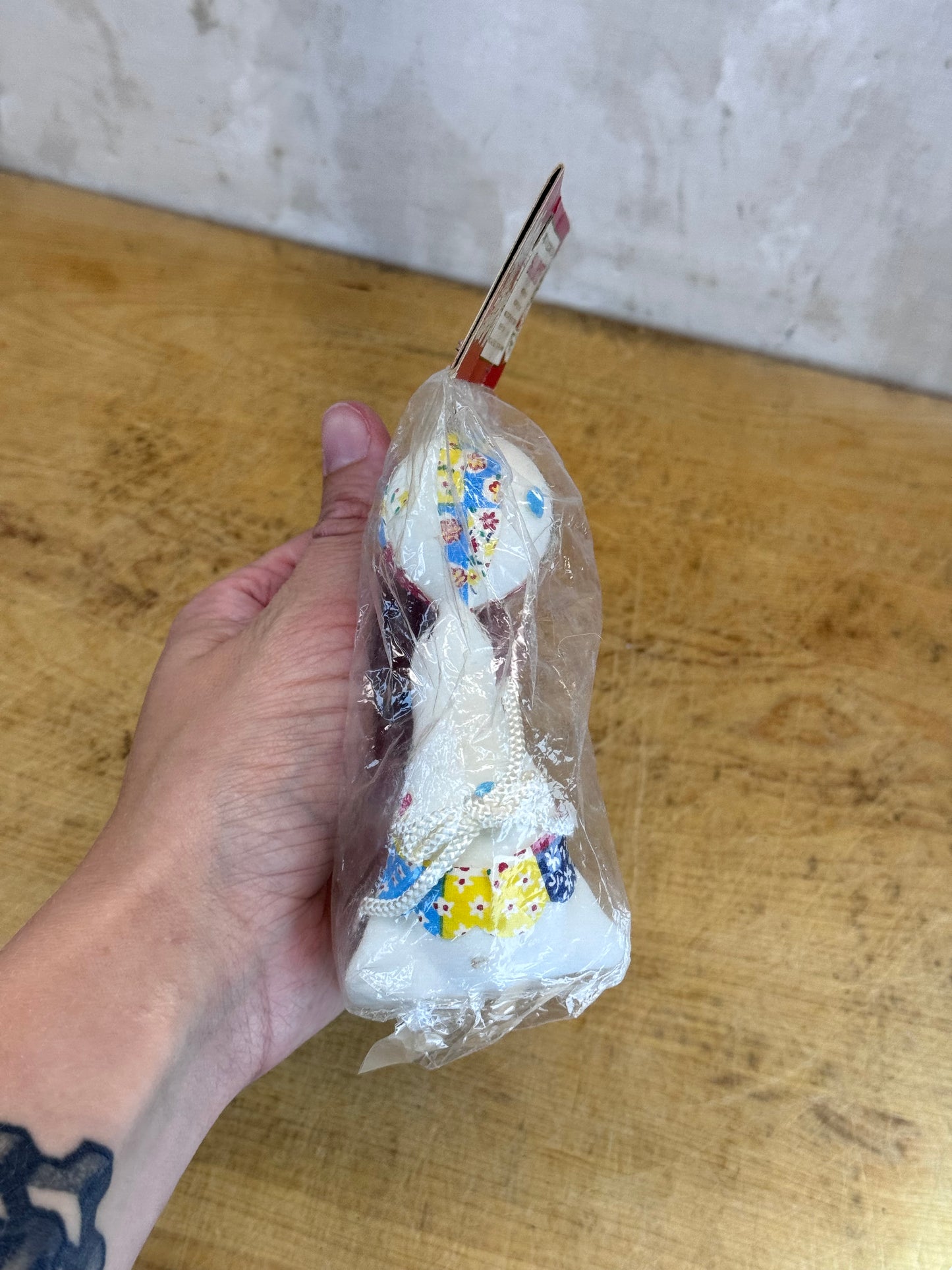 NOS Vintage Shiny Brite Japan Seal Ornament #1677