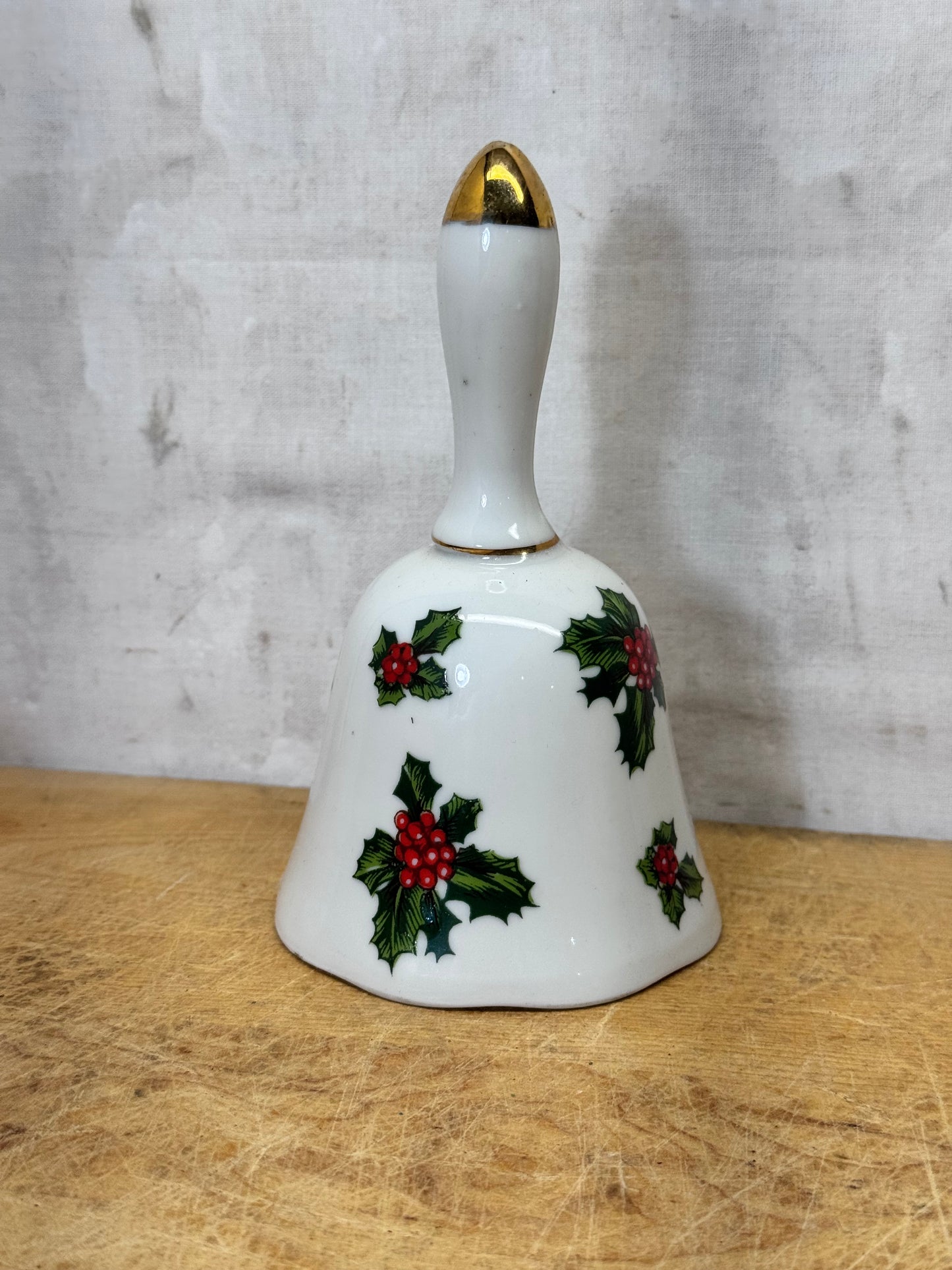 Lefton Japan Mistletoe Bell #1715