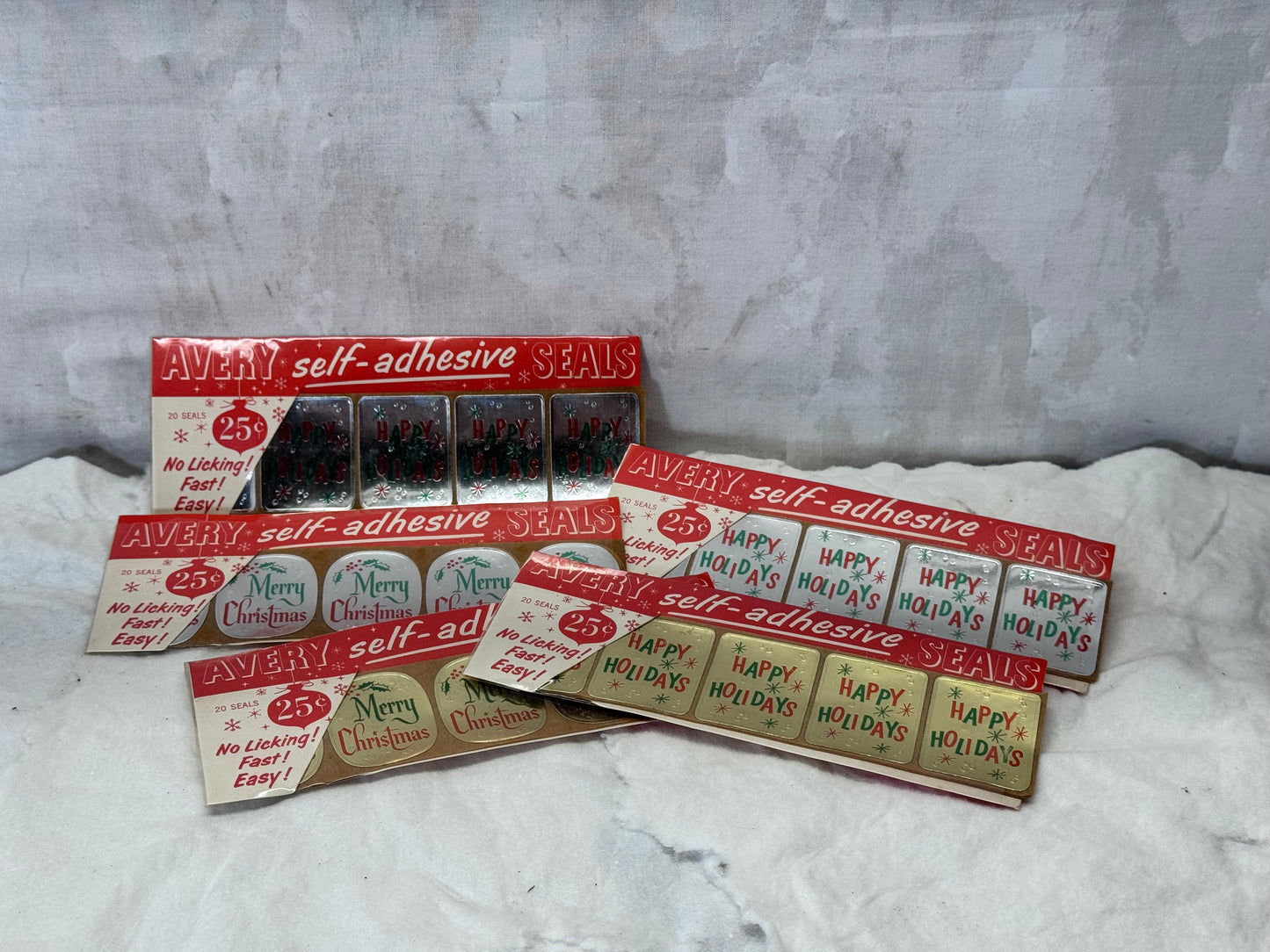 Avery Self Adhesive Christmas Stickers Seals Vintage NOS #2084