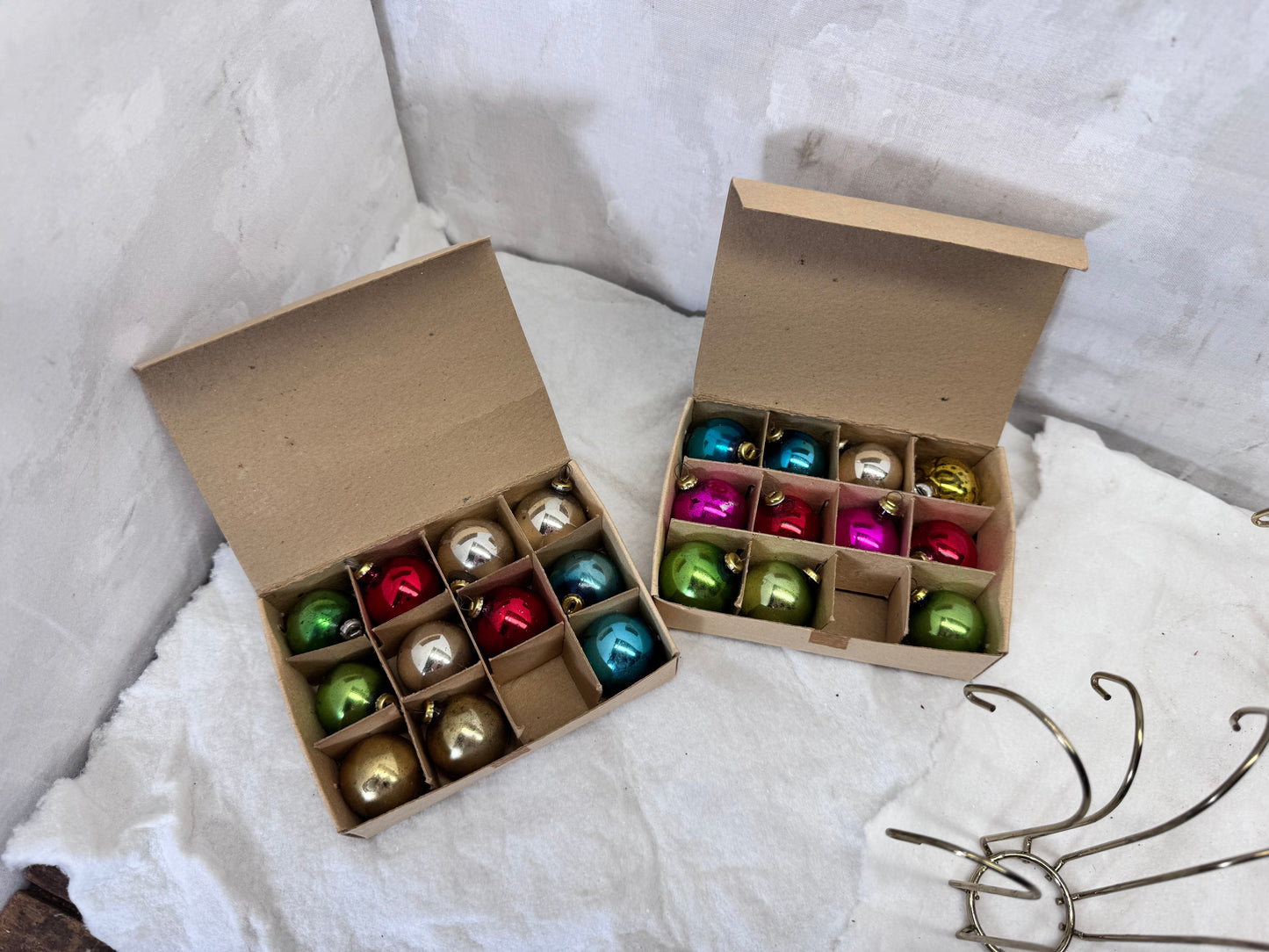 Holiday Christmas Candle Trimmers W Ornaments NOS#2142