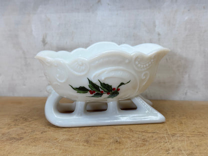 Vintage Milk Glass Westmoreland Sleigh Candy Dish #1714