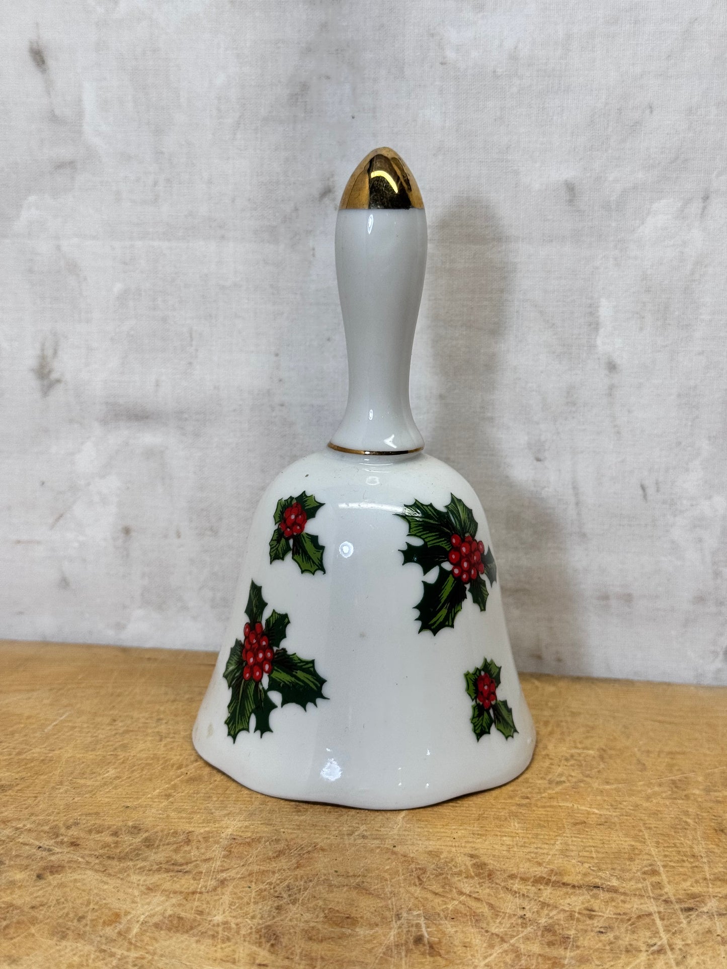 Lefton Japan Mistletoe Bell #1715