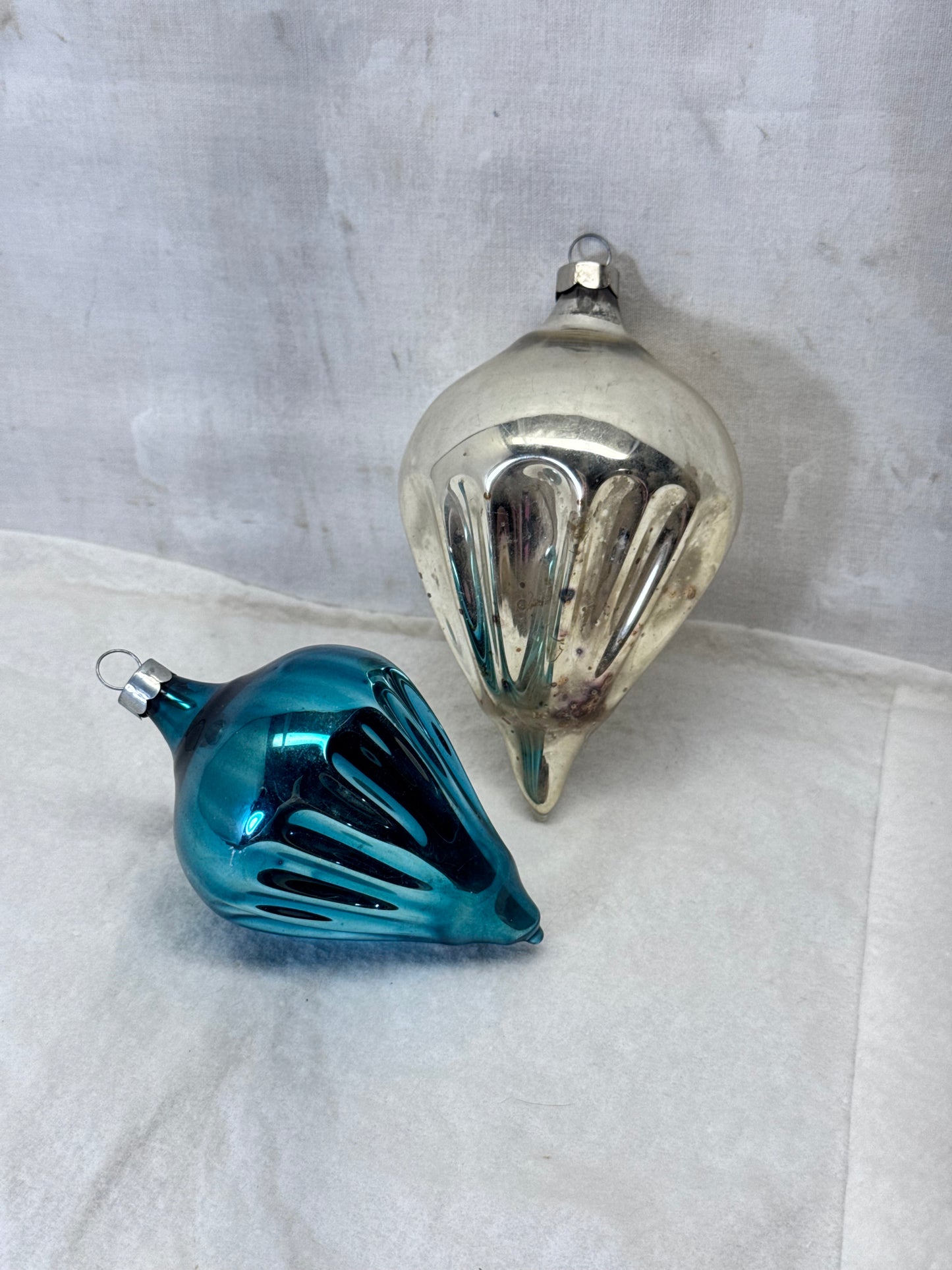 Vintage Glass Tapered Ball Fluted Christmas Ornaments Teardrop #2159