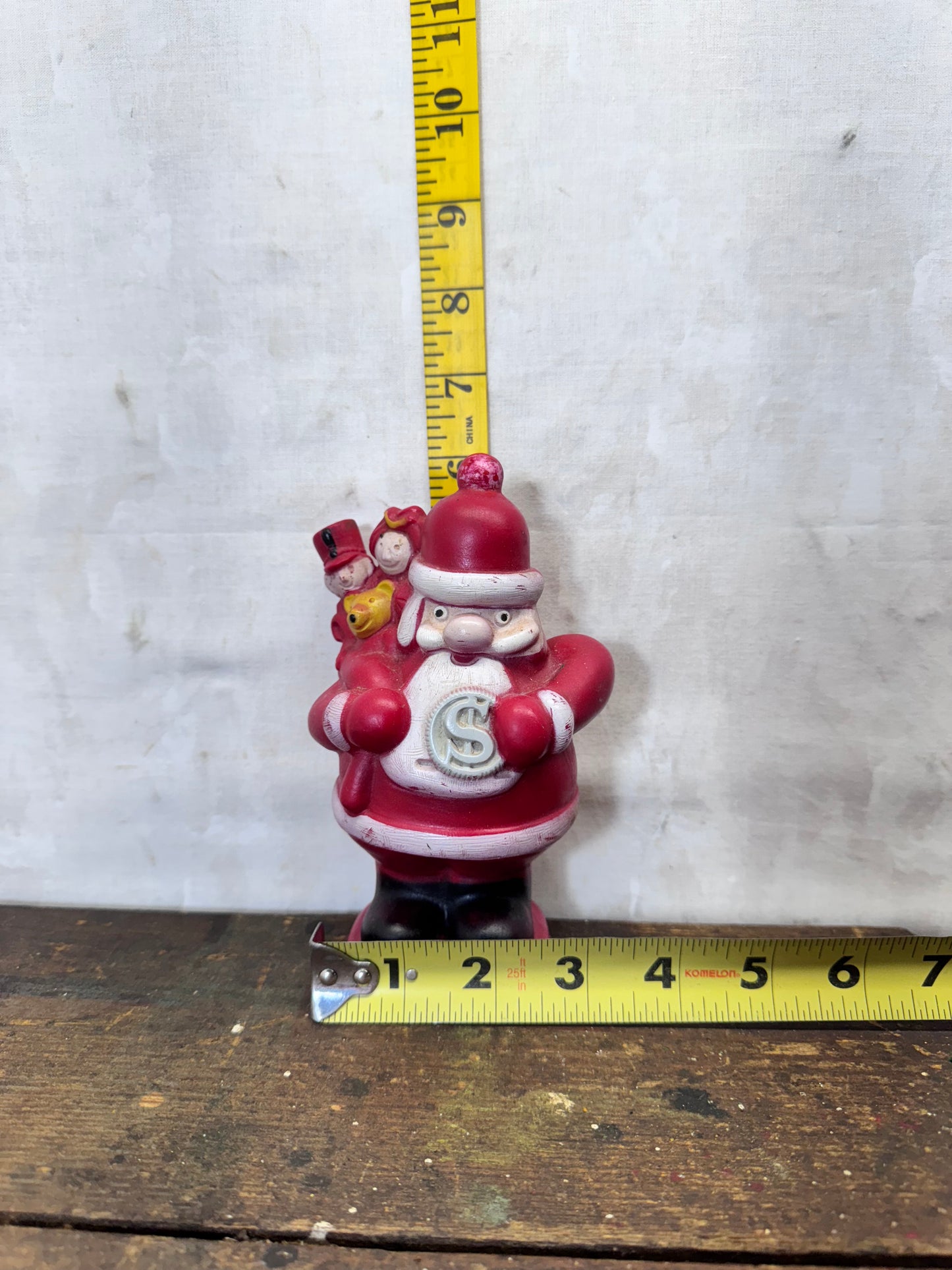 Vintage 1972 Christmas Club Santa Claus Red Rubber Plastic Coins Bank #1748