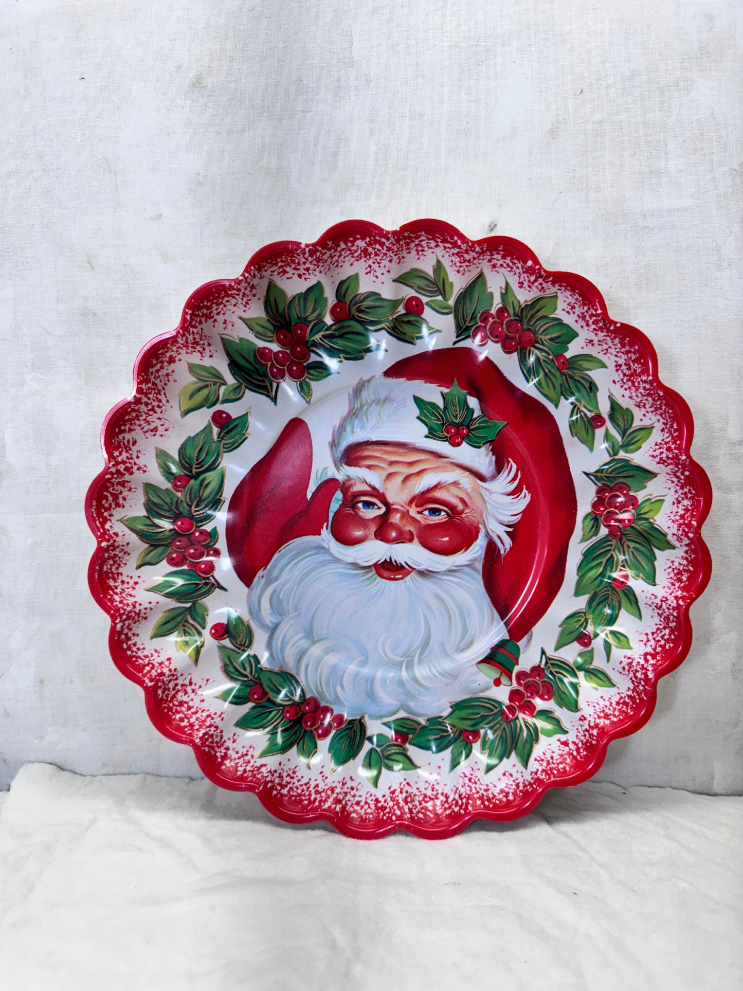 Santa Claus Vintage Plastic Christmas Bowl #2075