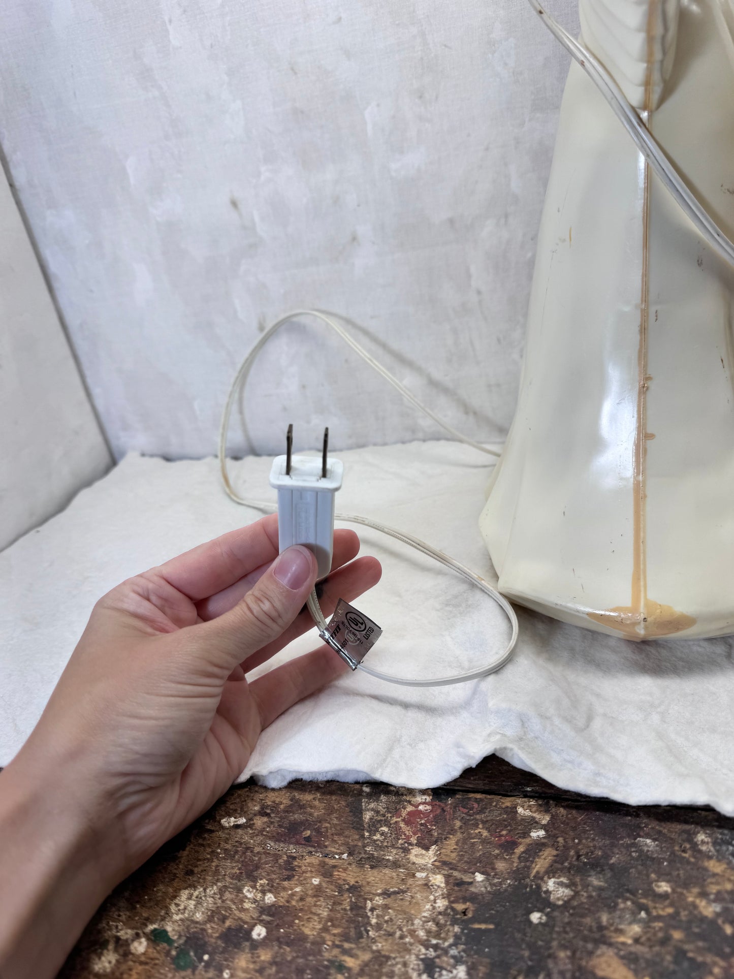 Vintage Union Products Angel Blow Mold #2070 Working