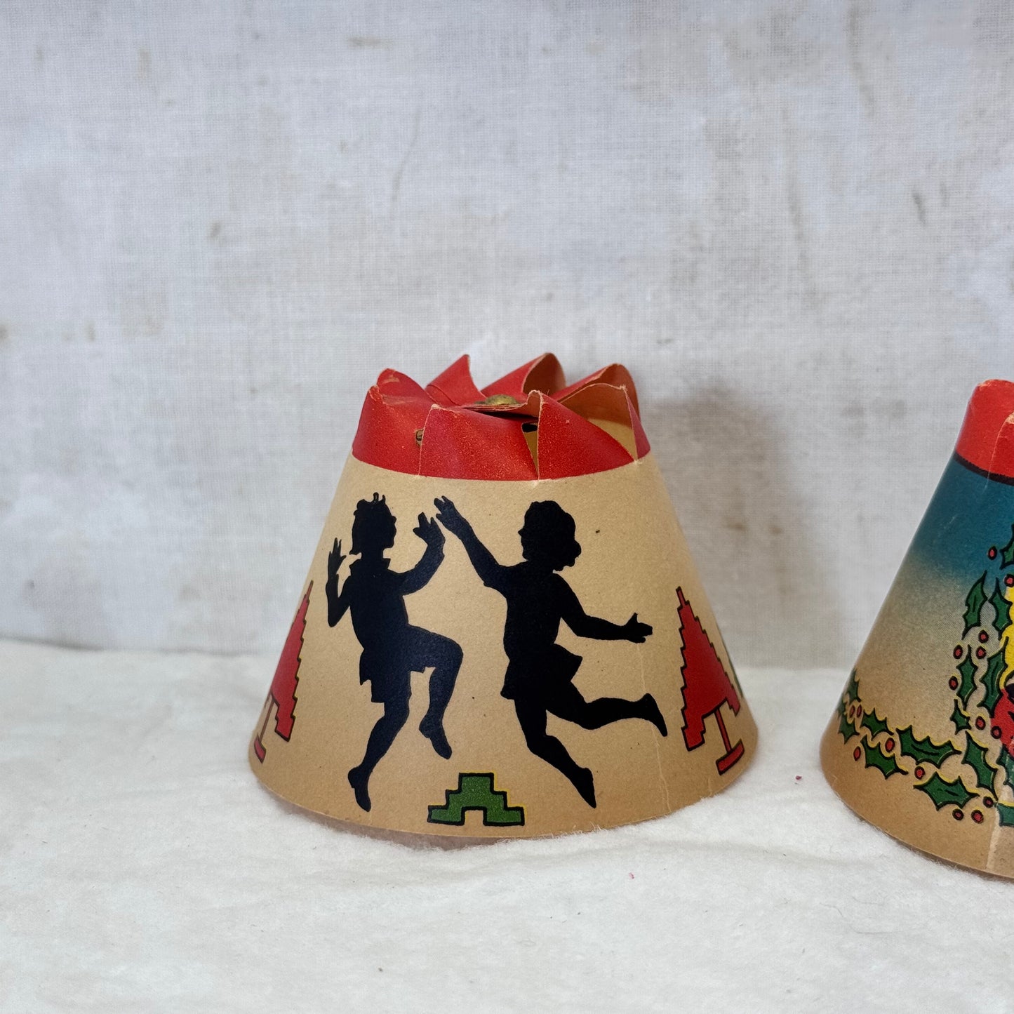 Vintage Whirl Glo Revolving Christmas Tree Light Shades #2147