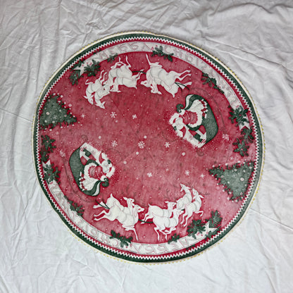 Christmas Tablecloth Round Santa Sleigh Vintage #2191