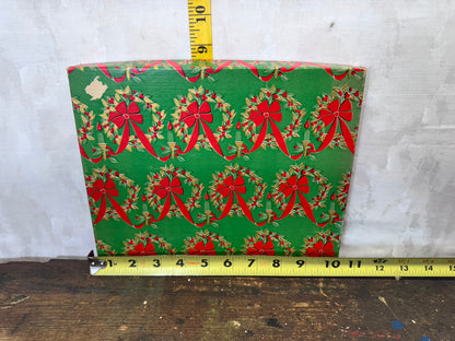 Vintage Christmas Gift Box #1744