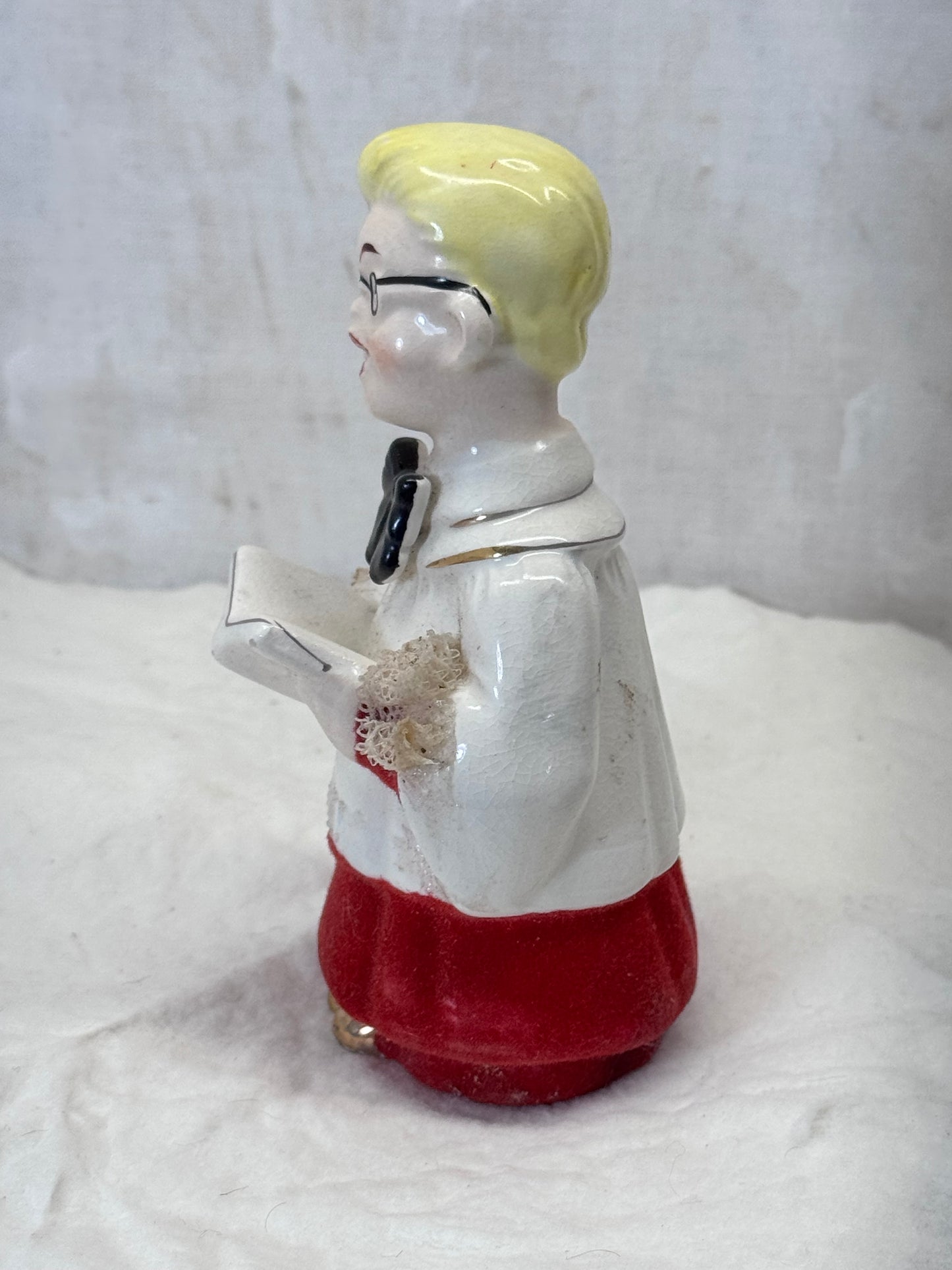 Japan Vintage Ceramic Choir Boy Christmas #1789