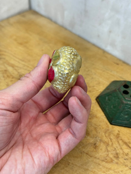 Vintage Christmas Ornament #1685