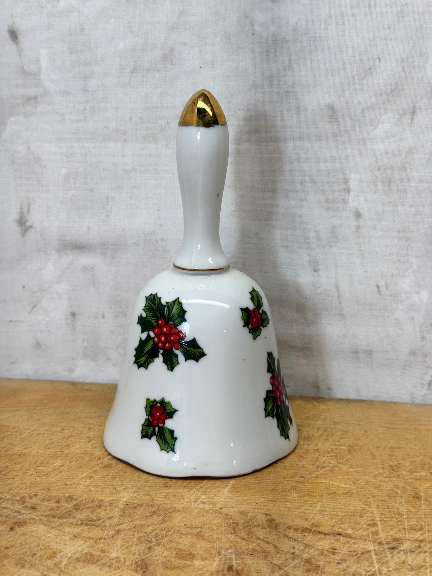 Lefton Japan Mistletoe Bell #1715