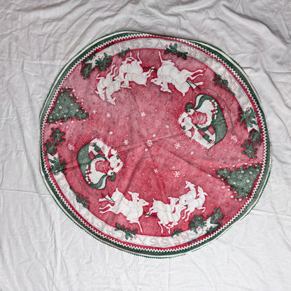 Christmas Round Tablecloth Santa Sleigh Vintage #2193