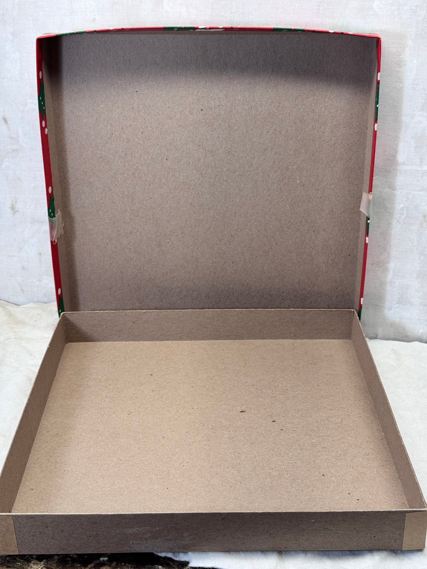 Vintage Christmas Gift Box NOS #1736