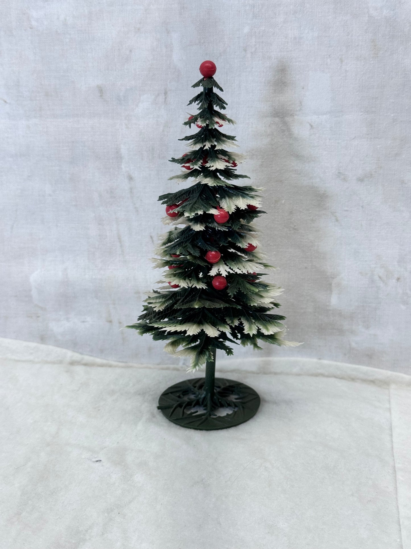 Plastic Snow Berry Pine Tree Vintage #1982