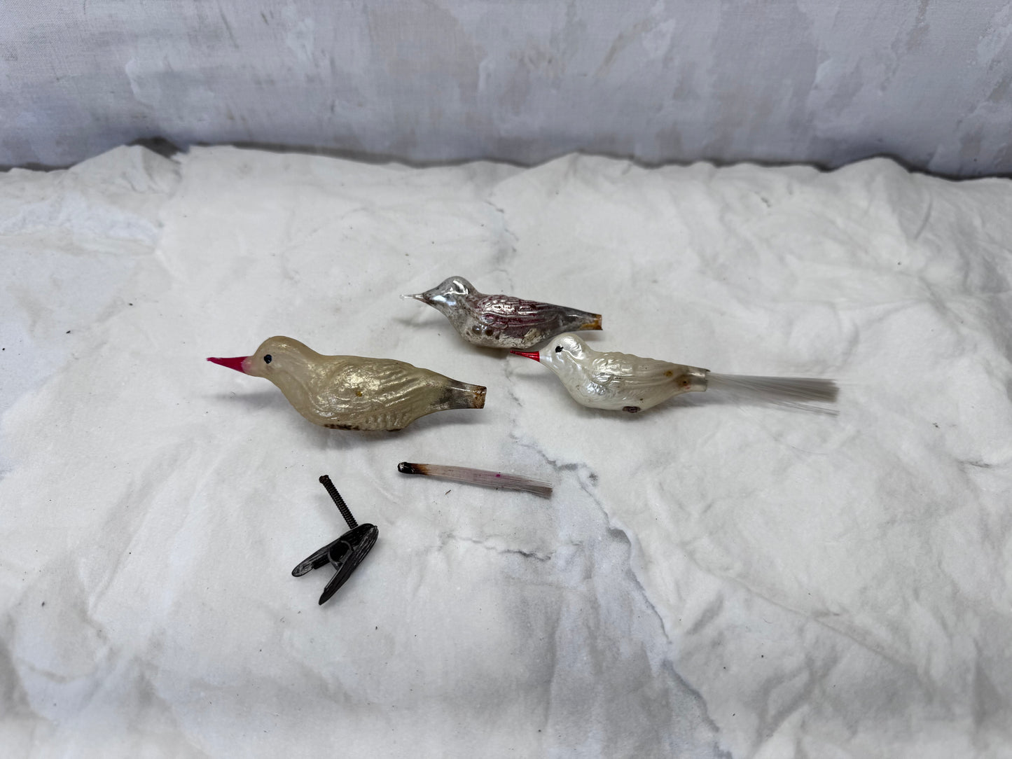 Flawed Glass Birds Pieces Vintage #2105