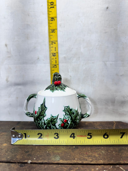 Lefton Japan Mistletoe Sugar & Creamer Set #1731