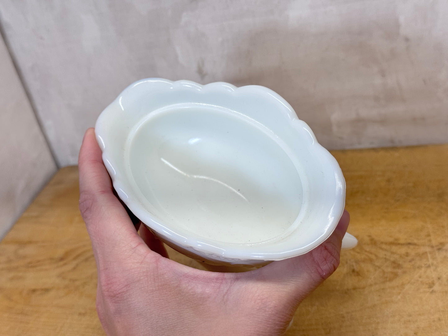 Vintage Milk Glass Westmoreland Sleigh Candy Dish #1714