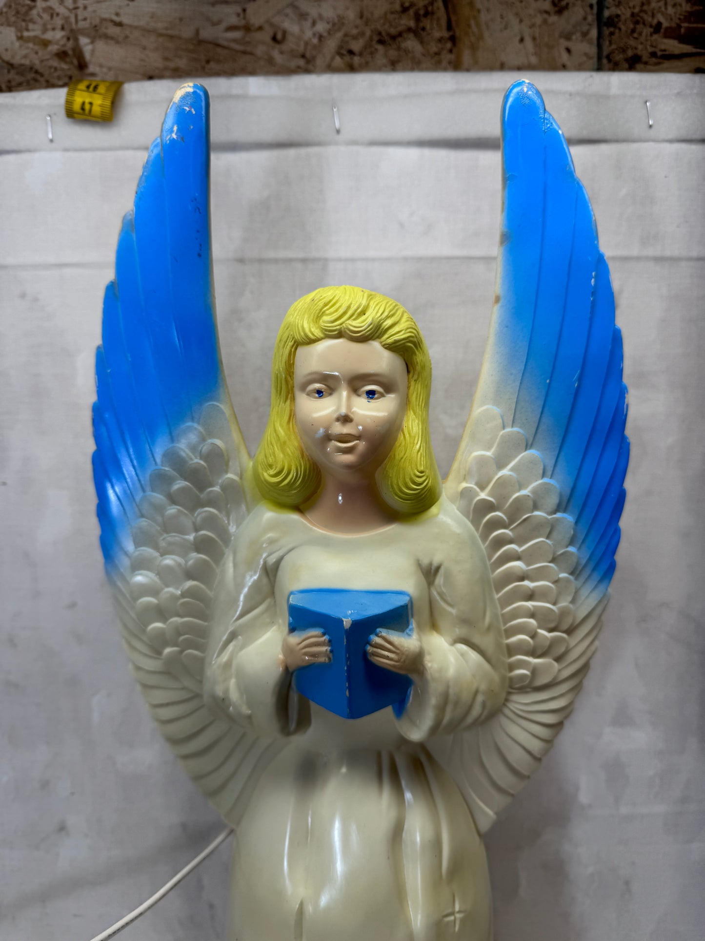 Vintage Union Products Angel Blow Mold #2070 Working