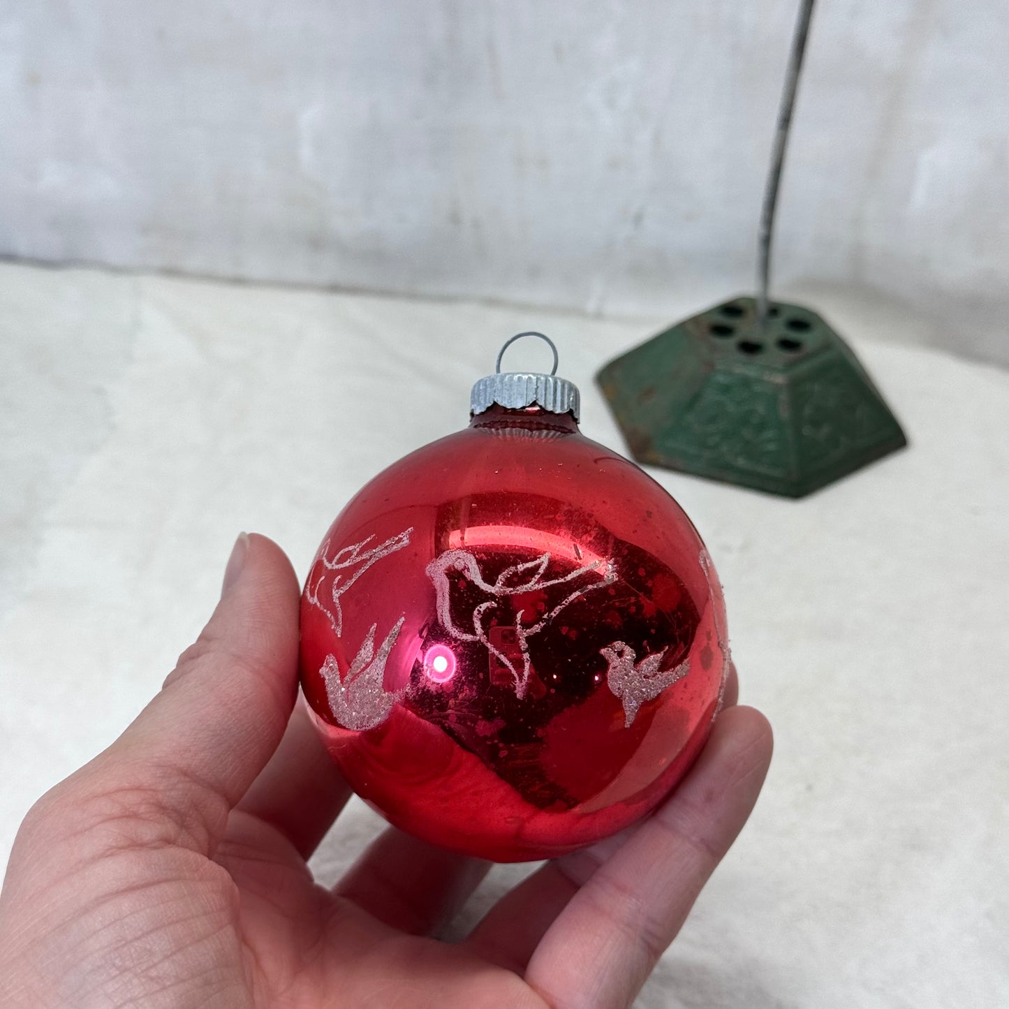 Red Stenciled Doves Glass Shiny Brite Ornament Vintage #2064