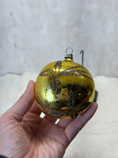 Gold Painted Vintage Christmas Ornament w/Mica #1791