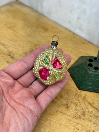 Vintage Christmas Ornament #1685
