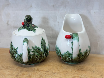Lefton Japan Mistletoe Sugar & Creamer Set #1731
