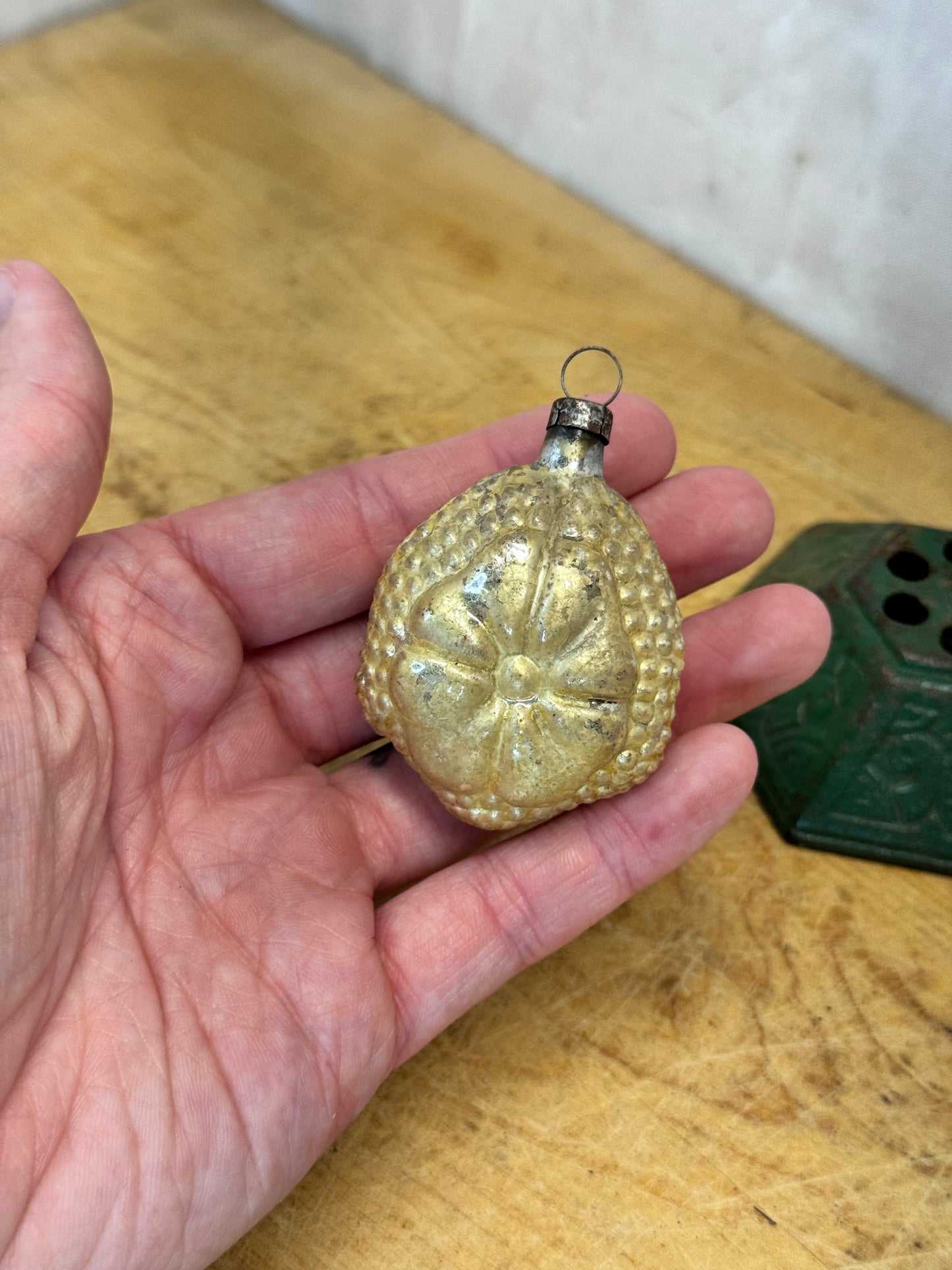 Vintage Christmas Ornament #1685