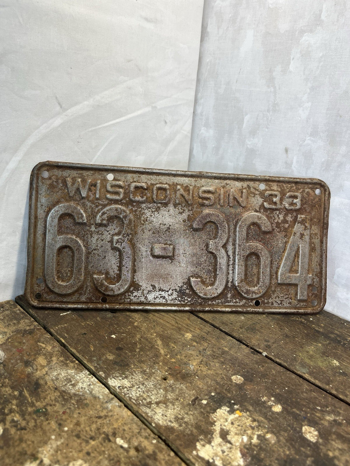 Vintage Collectible Mancave Wisconsin 1933 Pair Of  Vehicle Plates #1230