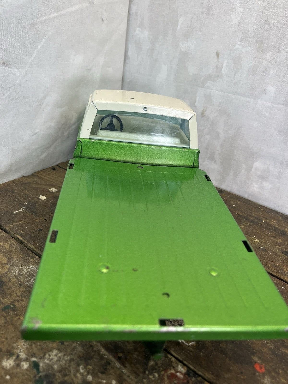 Vintage Collectible Mancave Nylint Farm Green Flat Bed Truck Very Clean