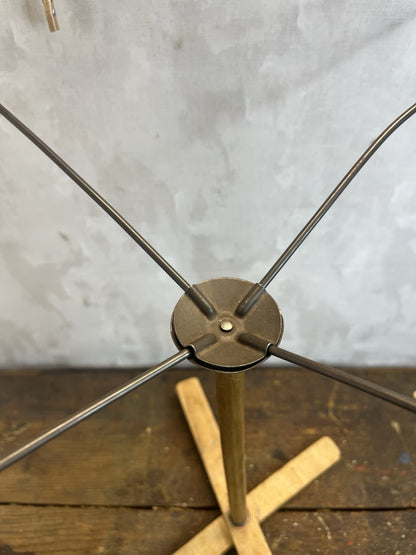 Vintage Collectible Doll Hand Washer Ringer And Collapsible Clothesline