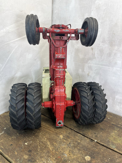 Vintage Collectible Mancave International Farmall 145c Tractor 
