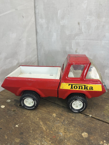 Vintage Collectible Mancave Tonka Dump Truck