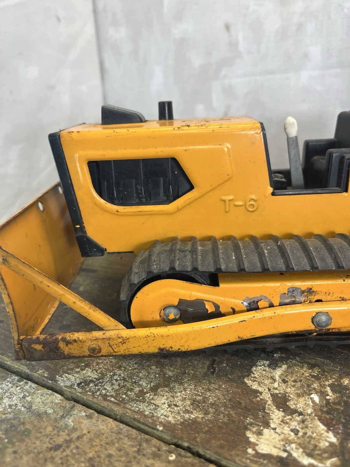 Vintage Collectible Mancave Tonka T-6 1970s Bulldozer
