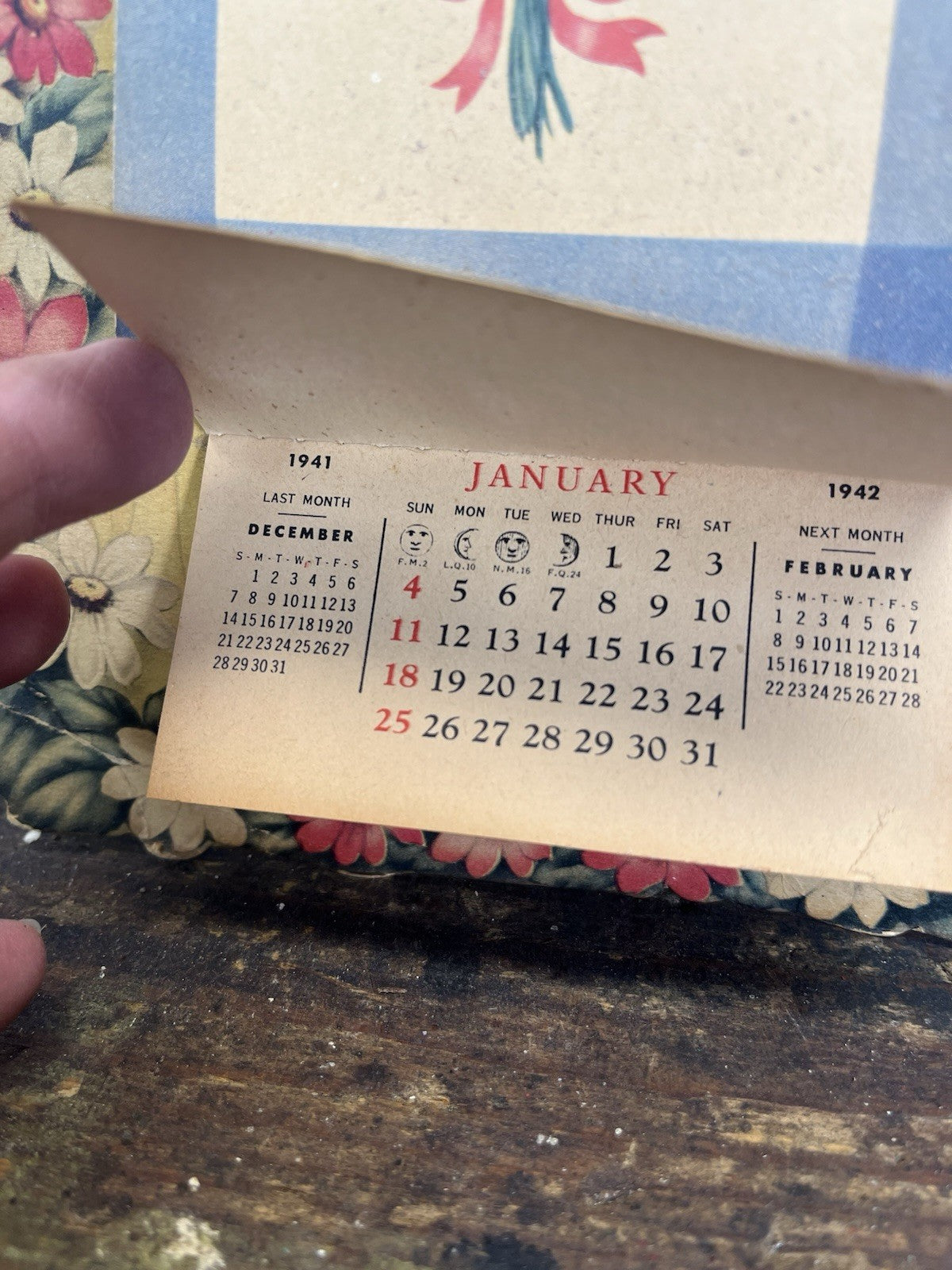  Vintage NOS 1942 Heavy Cardboard Kitty Calendar Collectible 